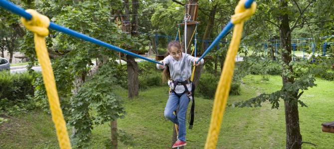 Family route in the ropes course